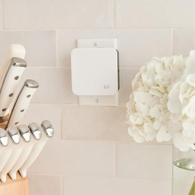 Below 60 - Plug in Diffuser Fragrance Kits - Founded by Hilary Duff (Seasonal 3-Scent Kit)