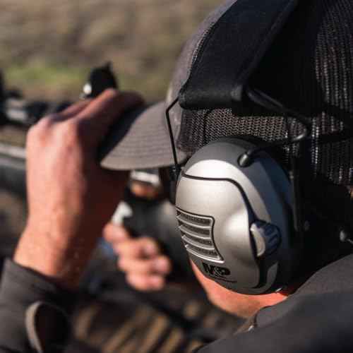 Smith & Wesson M&P Alpha Electronic 23 NRR Hearing Protection with Sound Amplification and Adjustable Earmuffs for Shooting, Hunting and Range
