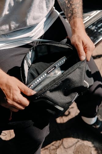 FIDLOCK Hip Belt for Hydration Bladder | Waterproof & Dustproof Compartment | Magnetic Self-Sealing Closure | Organized St...
