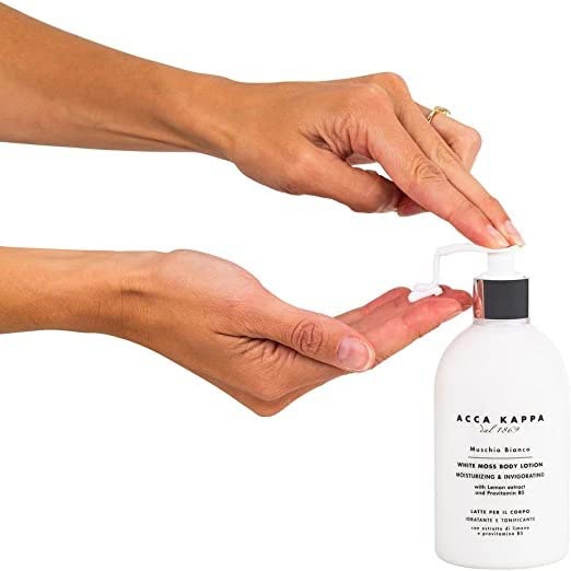 Acca Kappa Muschio Bianco Loci n Corporal Hidratante Y Tonificante 300Ml