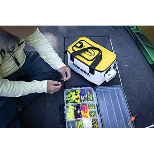 Frabill Universal Bait Station 8 QT.,White