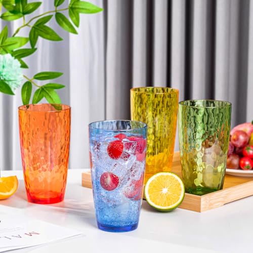 ZAINCA 20-ounce Plastic Tumblers, Acrylic Drinking Glasses High-Balls, set of 6 Green Reusable Plastic Cups, Hammered Styl...