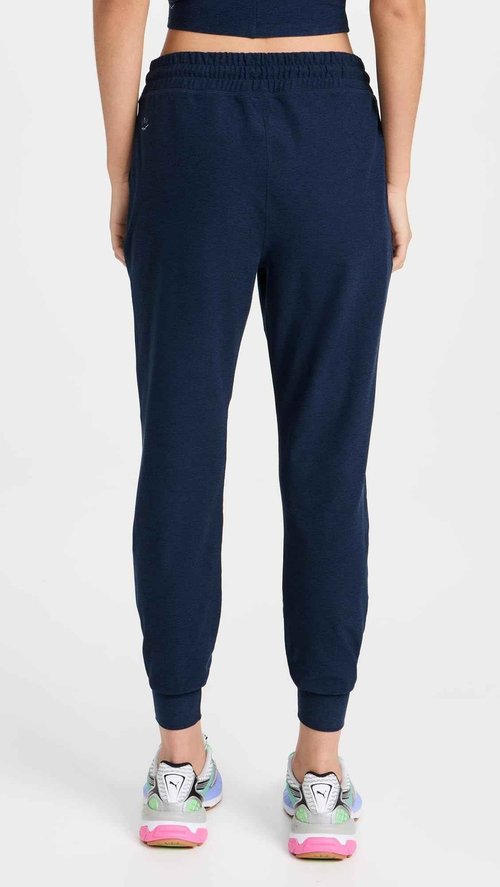Beyond Yoga Women's Spacedye Commuter Midi Jogger, Nocturnal Navy, Small