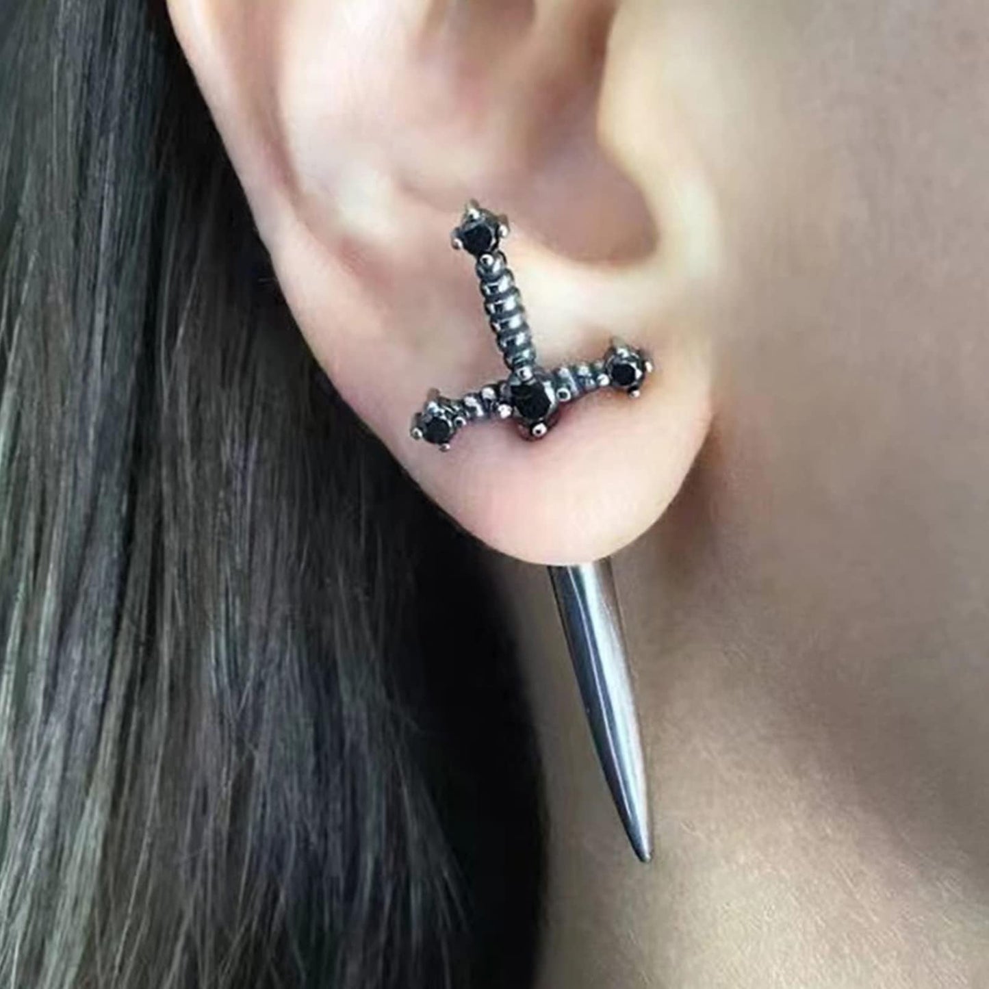Gothic Jewelry Sword Earrings for Women Crystal Dagger Earrings Punk Style Sword Dangle Earring Halloween Costumes Accessories