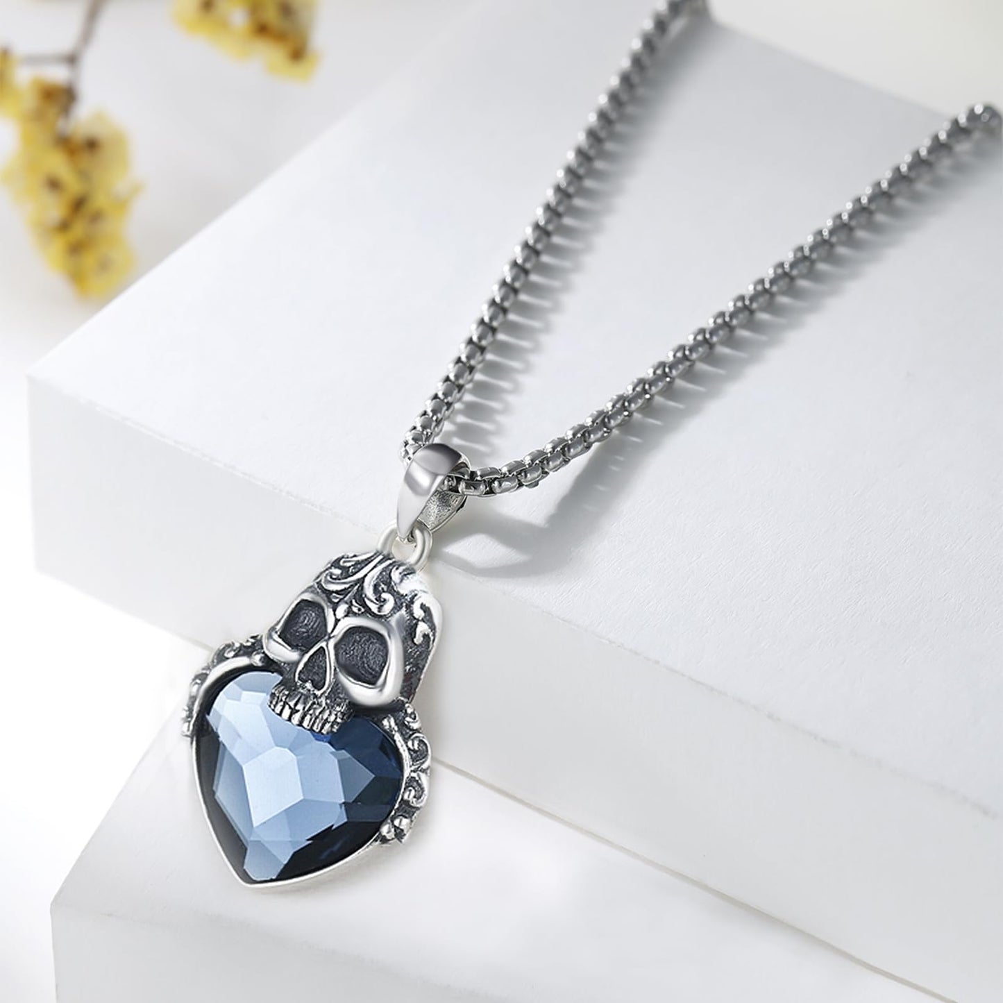 Skull Necklace for Women 925 Sterling Silver Skull Pendant Necklace Gothic Pendant Halloween Jewelry Gift for Women