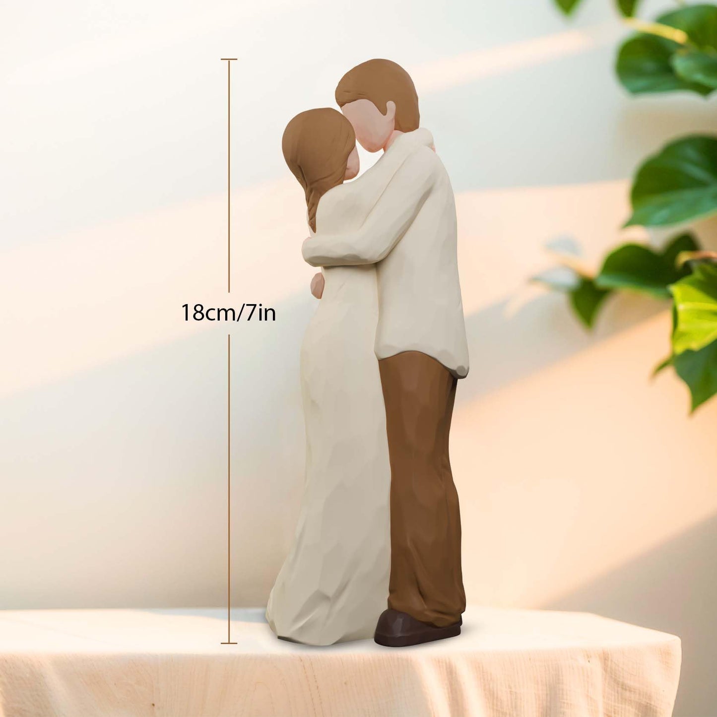 NANAOUS Couple Figurines, Best Wedding Engagement Romantic Gift for Husband Wife, Love Statue Valentine's Day Anniversary Birthday