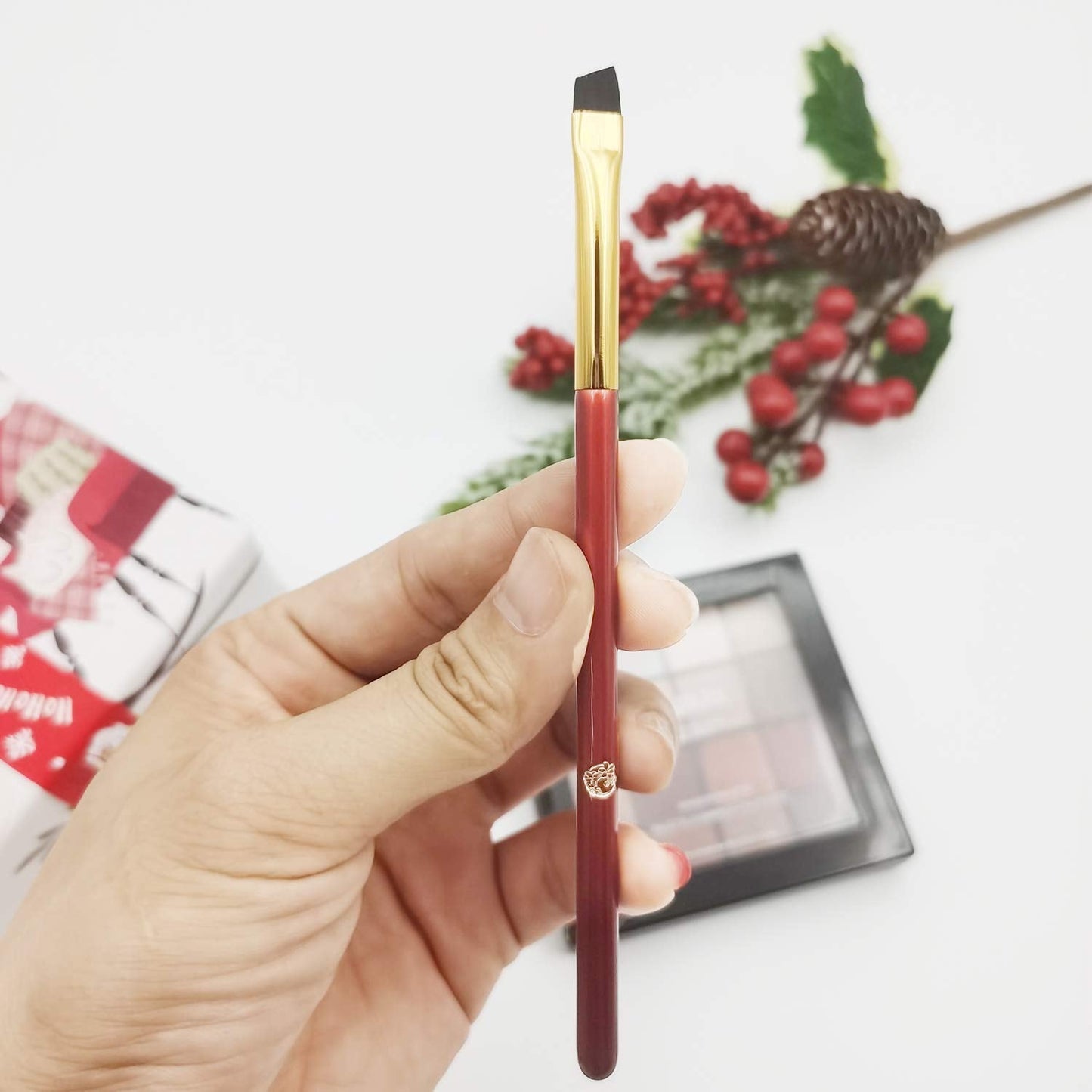 ENERGY Eyebrow Brush Angled Gel Eyeliner Makeup Brush L111 Ultra Thin Slanted Pro Liner Brush Firm Stiff Synthetic Bristles for