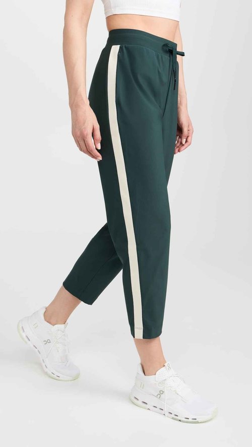 Sweaty Betty Explorer 25" Casual Tapered Workout Pant