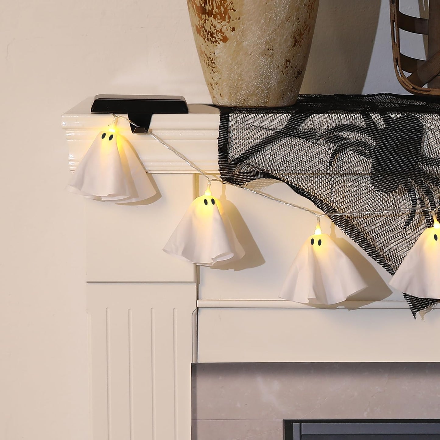 Halloween Decoration-Light Up Ghost Garland-Handmade LED Ghost String Lights Banner for Home Party Fireplace Mantle Windows Decor