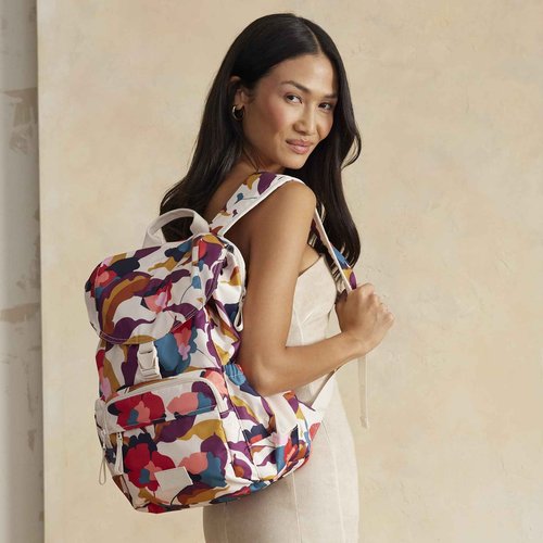 Vera Bradley Ripstop Campus Daytripper Backpack, Immersed Blooms Jewel