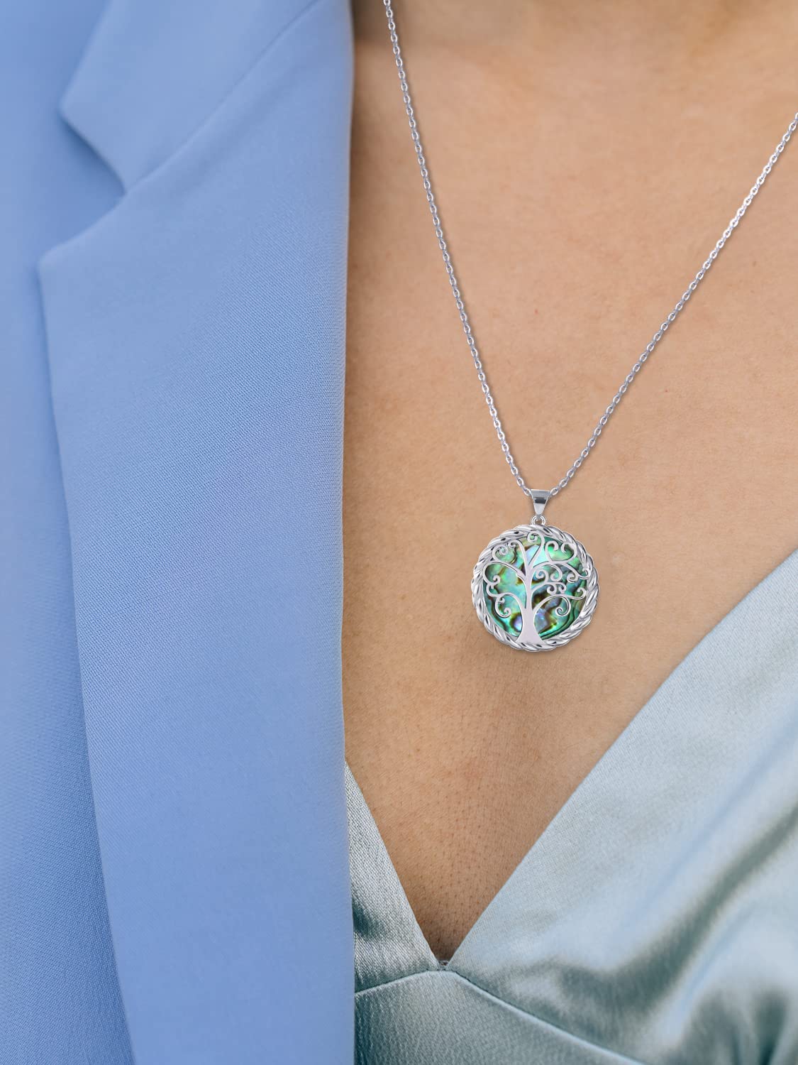 SmileBelle Mom Necklace as Mother Christmas Gifts from Daughter Son, Mom Jewelry as Birthday Gifts for Moms, Mother Necklace as Unique Sentimental Jewelry Gift for Mama