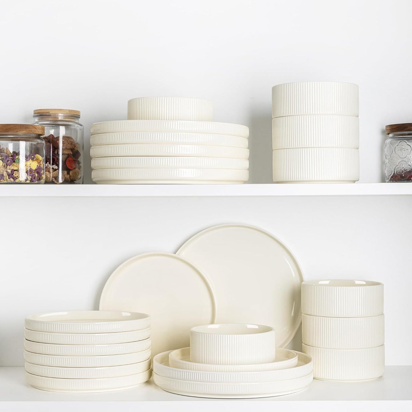 TheTerra Ceramic Dinnerware Sets for 8, 24 Pieces Porcelain Lightweight Plates and Bowls Sets, Scratch Resistant Dish Set, Oven & Microwave & Dishwasher Safe, Beige