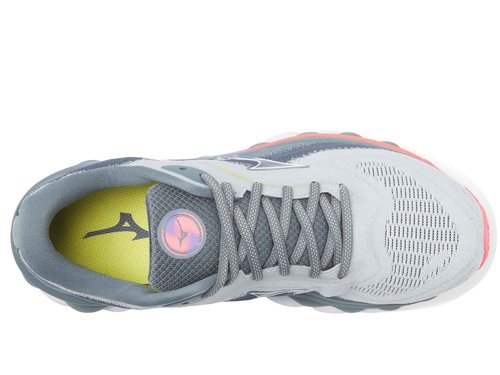 Mizuno Womens Wave Sky 7 Running Shoe, Pearl Blue-White, 7 Wide