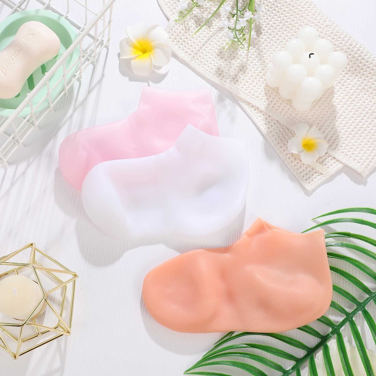 SATINIOR Silicone Socks 3 Pairs Latex Gel Aloe Heel Anti Slip Silicone Moisturizing Socks for Women Men Dry Cracking Skin(X-Larg