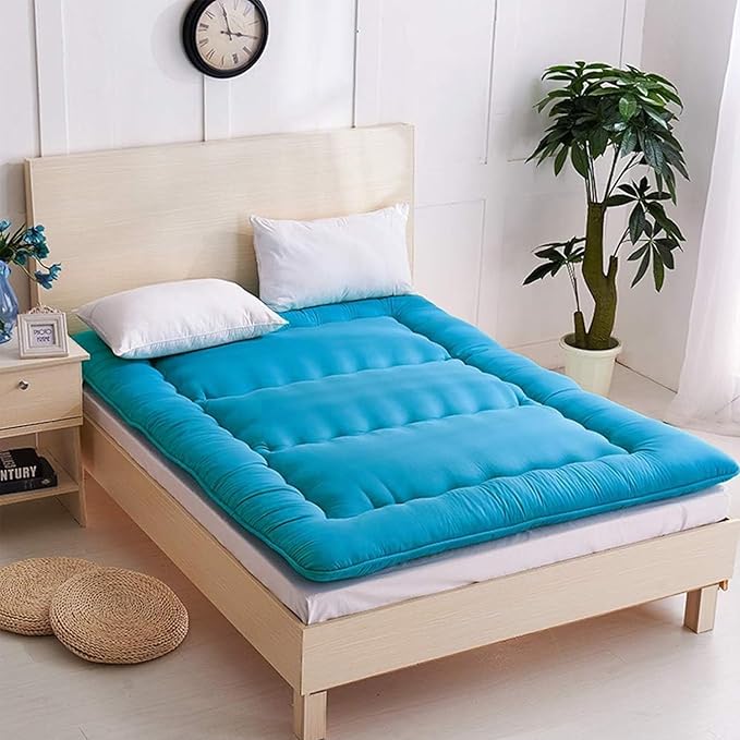 MAXYOYO Japanese Floor Mattress Futon Mattress, Thicken Tatami Mat Sleeping Pad Foldable Roll Up Mattress Boys Girls Dormitory Mattress Pad Kids Floor Lounger Bed Couches and Sofas, Turquoise, King