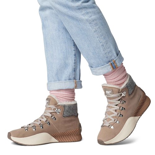Sorel Women's Out N About III Conquest Waterproof Boots - Omega Taupe, Gum 2 - Size 5