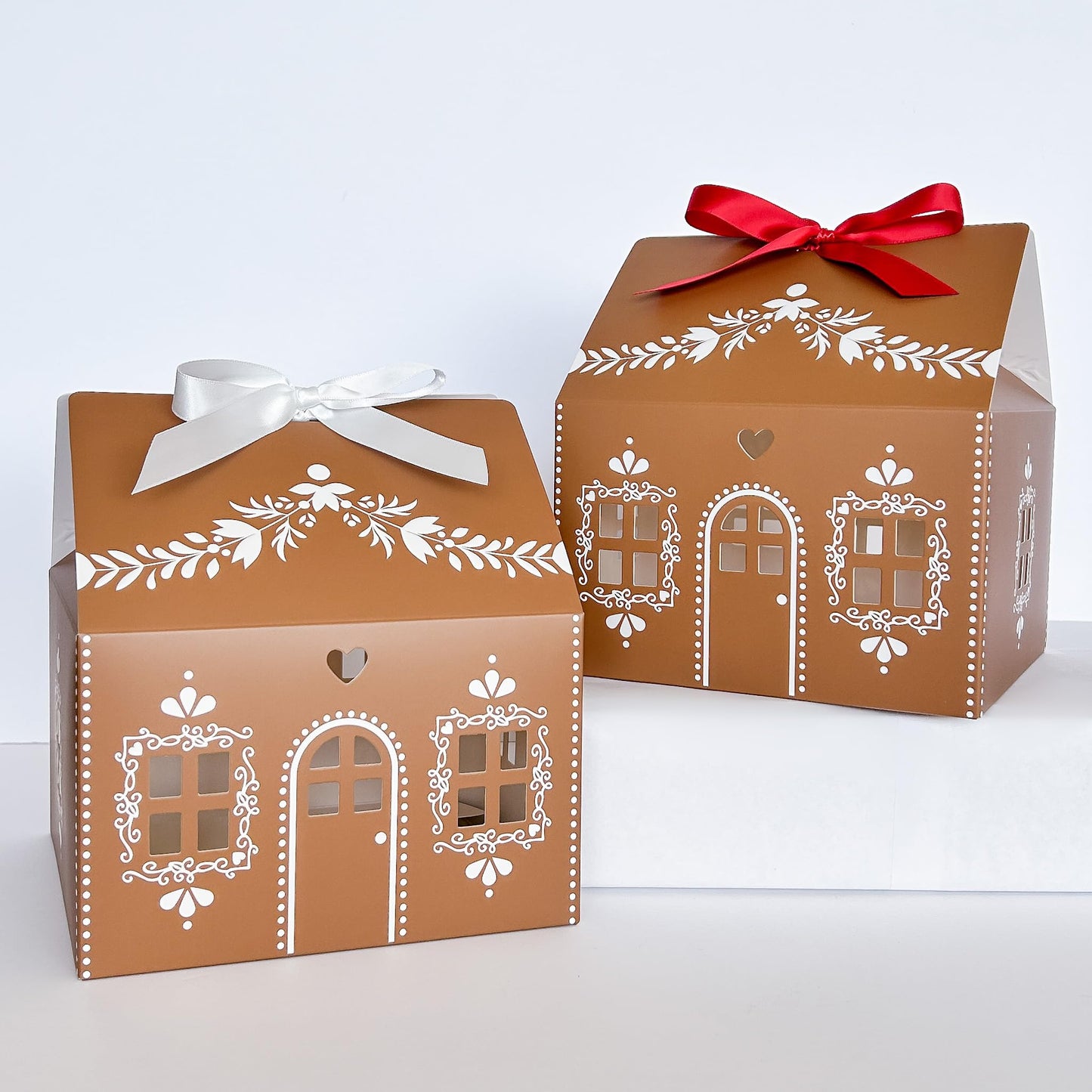 Karentology 20 Pcs Gingerbread House Shaped Gift Boxes for Treats, Desserts, Fancy Cookie, White Gable Bakery Packaging for Housewarming Holiday Christmas Valentines Halloween