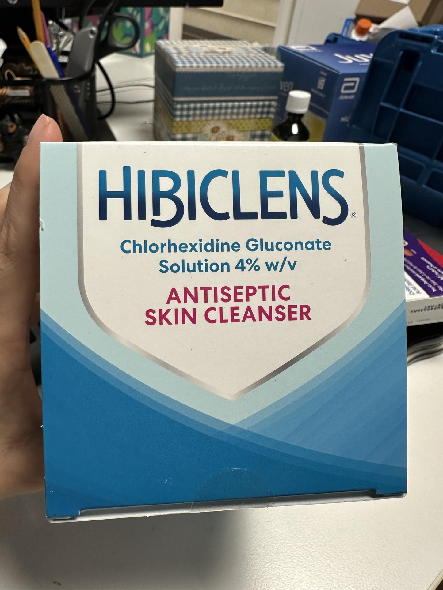 Hibiclens Antimicrobial Skin Liquid Soap with Foaming Pump, 16 Fluid Ounce (Pack of 2)
