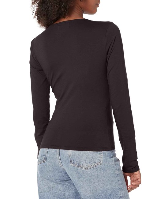 Velvet by Graham & Spencer Women's Brenda Gauzy Whisper Novelty Top, Black, X-Large