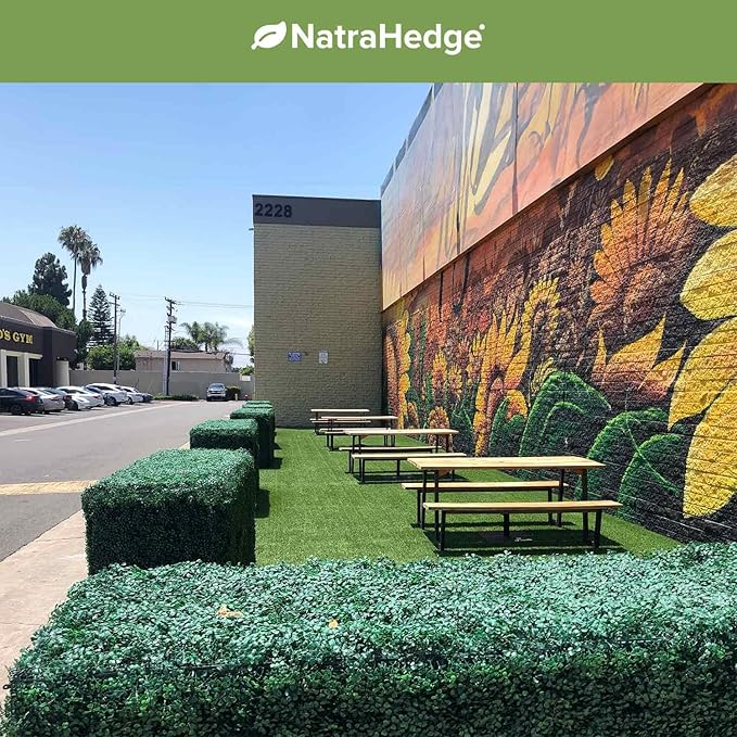 NatraHedge Artificial Boxwood Roll Panels UV Protected for Outdoor Use 33 SQF (Light Green Roll)