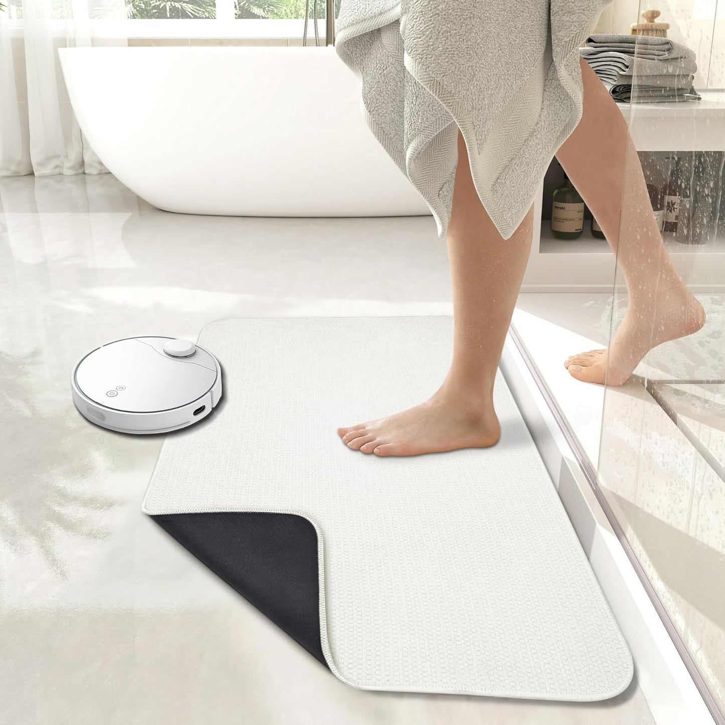 Bath Mat,Ultra Thin Bathroom Runner Rugs,Large Bath Mats for Bathroom,Quick Dry,Non-Slip,Machine Washable,Low Pile,Bath Rug,Shower Outside,Sink,Home Decor Accessories.White,1'5"x2'11"(17x35inch)