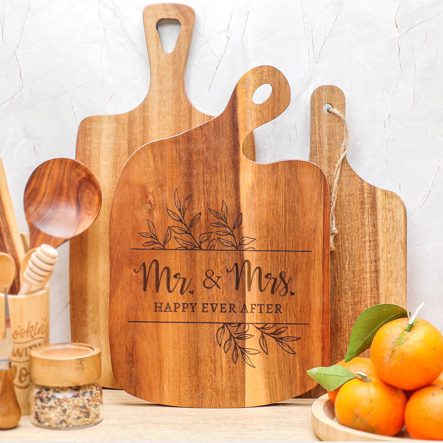 Wedding Gifts for Couples 2025,Bride Shower Gifts,Anniversary Engagement Gift,Mr and Mrs Cutting Board Basket Set