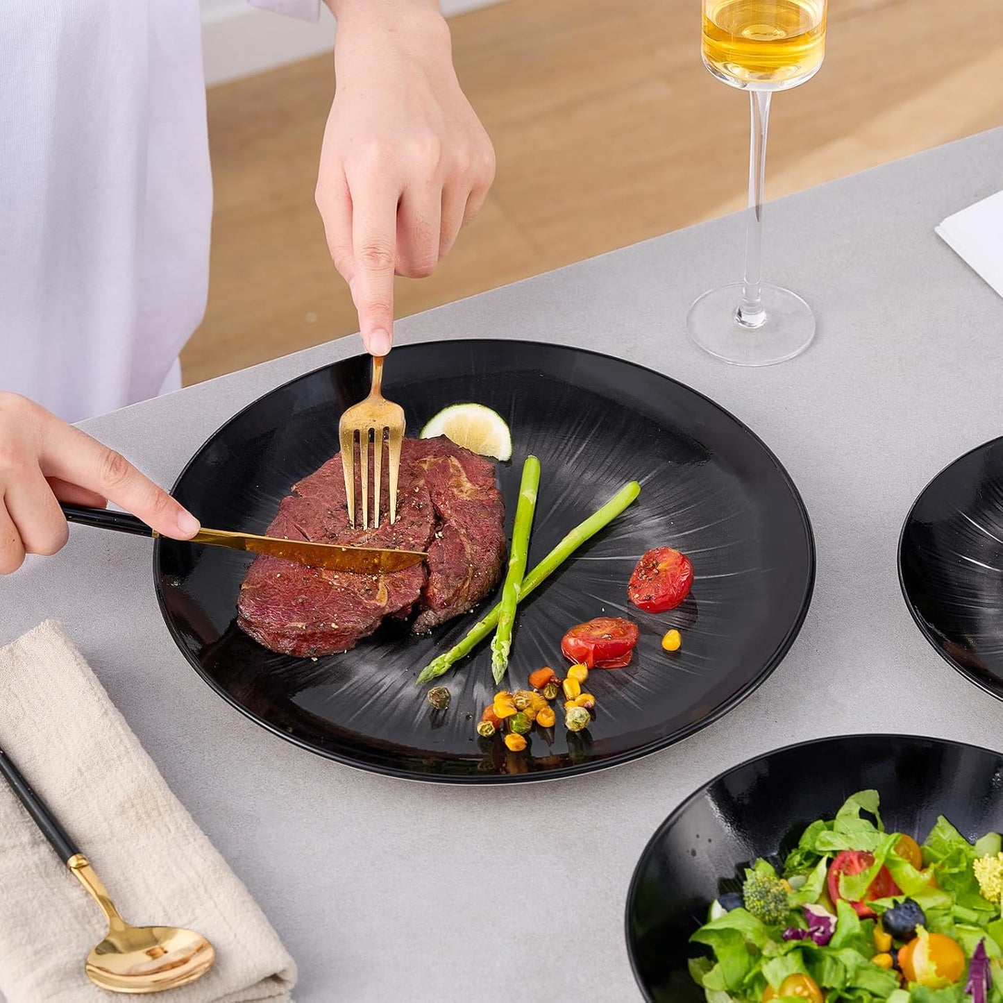 Bestone Porcelain Dinnerware Sets Service for 4, 12 pcs Hand drawn Plates and Bowls Sets, Handmade Ceramic Dish Set, Chip Resistant Modern Plate Set, Dishwasher/Microwave Safe,Black