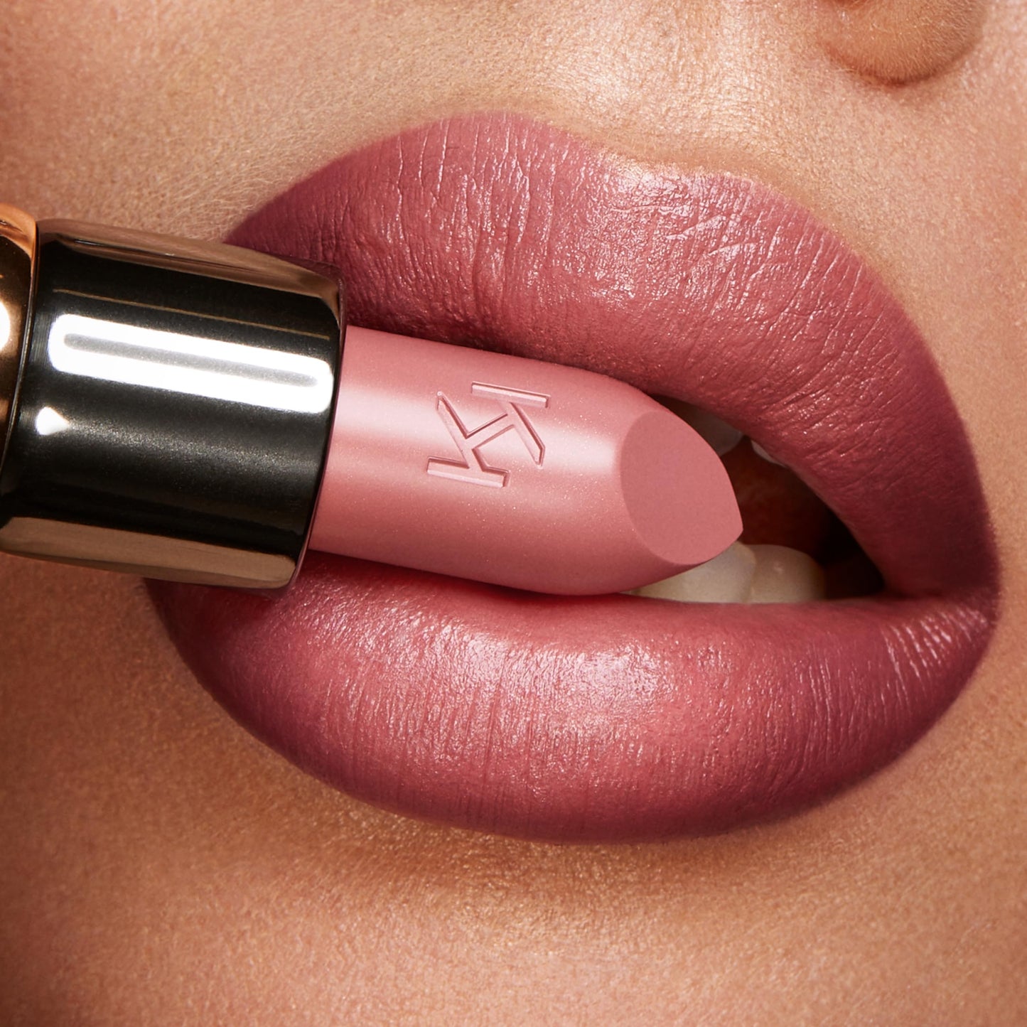 KIKO Milano Gossamer Emotion Creamy Lipstick 102 | Bold, Creamy Lipstick