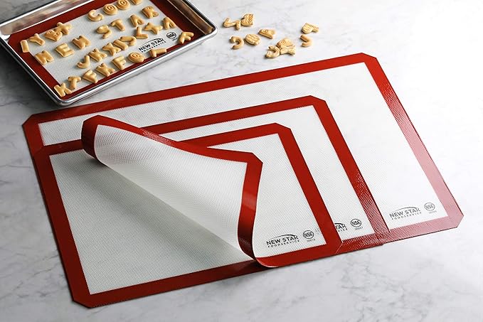 New Star Foodservice 36619 Commercial Grade Silicone Baking Mat Non Stick Pan Liner, 11 x 17 Inch (Half Size)