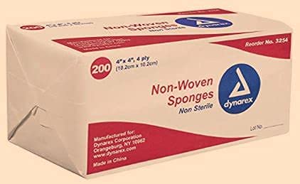Dynarex Non-Woven Sponges, Non-Sterile, Gauze, for Cleansing, Prepping and Dressing, Highly-Absorbent, Less Linting, 4-Pack, 4"x 4", 4 Ply, 800 Sponges (Packaging May Vary)