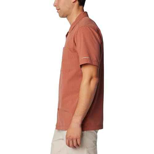 Columbia Men's Black Mesa Lightweight Short Sleeve Shirt