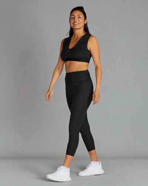 Tommie Copper Lower Back Support Compression Capri Leggings for Women, Flattering Fit, Sweat Wicking, Breathable, Black, Small