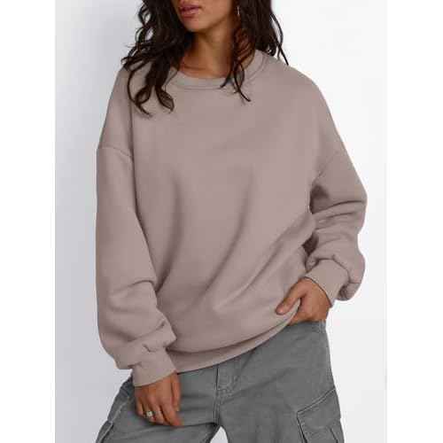 Trendy Queen Fleece Sherpa Lined Sweatshirts for Women 2025 Fall Fashion Winter Crewneck Pullover Hoodies Outfits Clothes