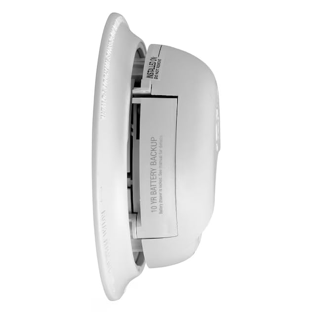 First Alert SMICO105-AC, Interconnect Hardwire Combination Smoke & Carbon Monoxide Alarm with 10-Year Battery Backup, 6-Pack
