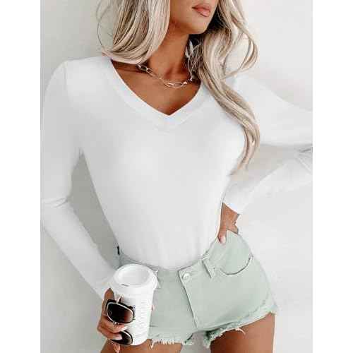 Ekouaer Womens 3 Pack Long Sleeve Shirts V Neck Slim Fit Lightweight Layer Tops 2024 Fall Clothes Thermal Undershirts