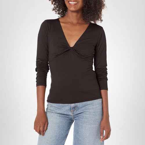 Velvet by Graham & Spencer Women's Brenda Gauzy Whisper Novelty Top, Black, X-Large