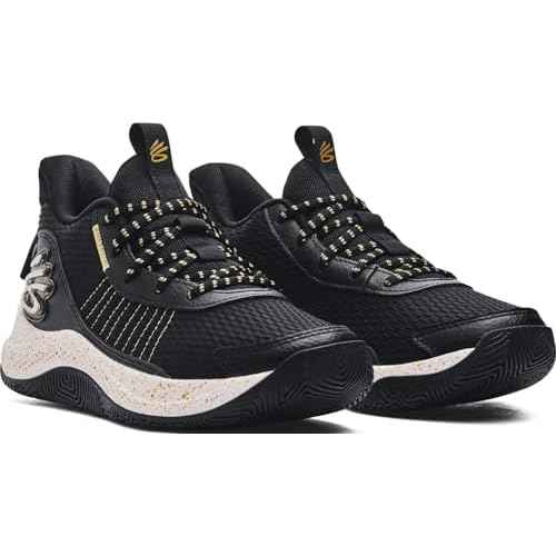 Under Armour Big Kids Grade School Curry 3Z7 Basketball Shoes 3026623 (Black/Black/Gold, US Footwear Size System, Big Kid, Numeric, Medium, 4)