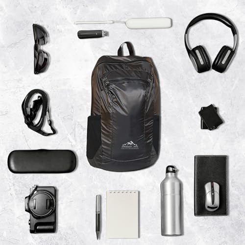 Middletown Outdoors Daypack Ultralight Foldable Water-Resistant Nylon Durable Tear-Resistant, Ideal for Hiking, Camping,Co...