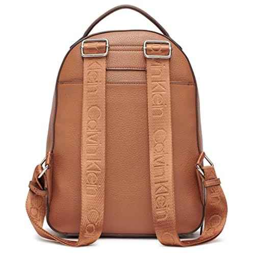 Calvin Klein Estelle Novelty-Backpack, Caramel