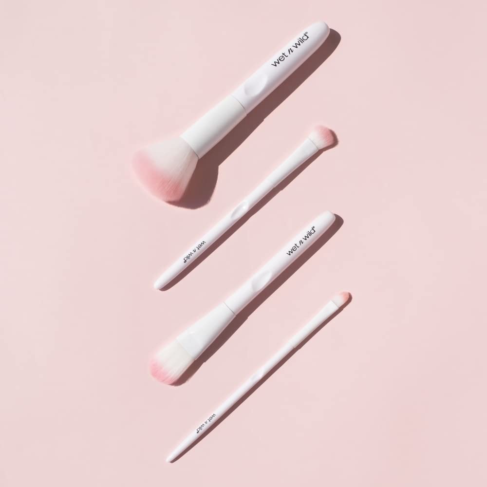 Wet n Wild Large Eyeshadow Makeup Brush