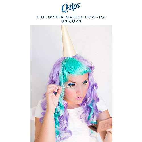 Q-tips Cotton Swabs For Hygiene and Beauty Care Original Cotton Swab Made With 100% Cotton 625 Count (Pack of 2)