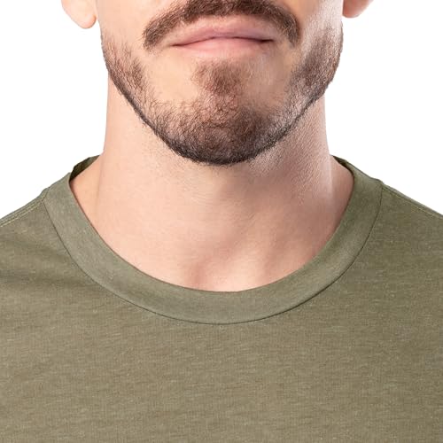 Realtree Mens Short Sleeve Graphic Performance Tee, Moisture Wicking Lightweight T-Shirt for Hunting and Outdoor Lifestyle