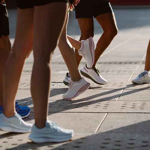 Saucony Women's Hurricane 24 Shoes