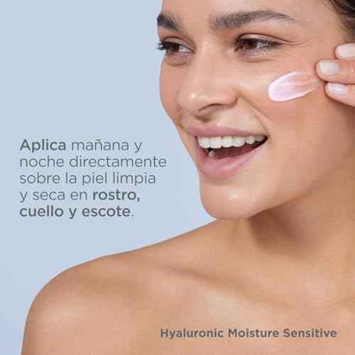 ISDIN Isdinceutics Hyaluronic Moisture Sensitive Skin Calming Daily Face Moisturizer with Hyaluronic Acid 1.76 OZ (Standard)