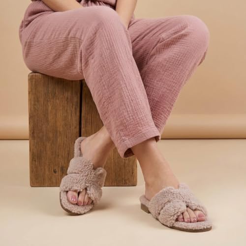 CUSHIONAIRE Women's Visa cozy slide sandal +Memory Foam, Wide Widths Available