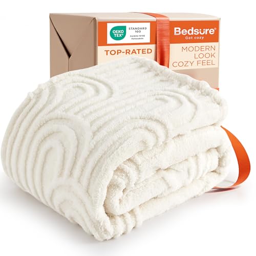 Bedsure GentleSoft Throw Blanket for Couch - Soft Cozy Cute Blankets for Women, Fuzzy Fleece Throw Gifts for Women Mom Tee...