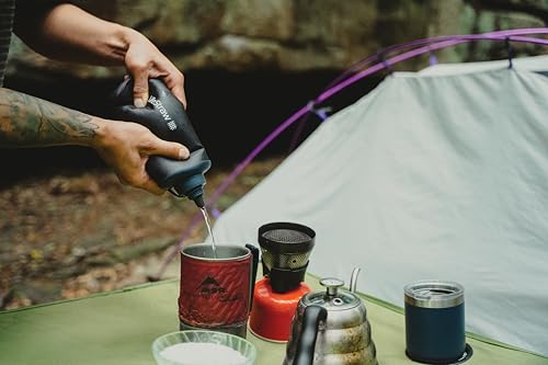 LifeStraw Peak Series - Collapsible Squeeze Bottle Water Filter System – 650ml for Trail Running, Through Hiking, Travel, ...