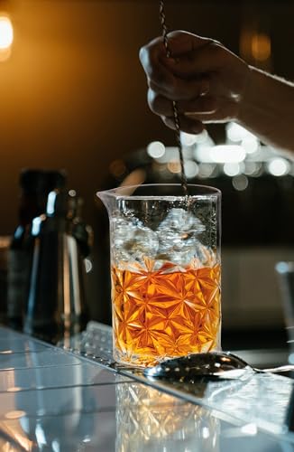 KITESSENSU Cocktail Mixing Glass 24oz 710ml - Crystal Bartender Accessories Glass Beaker to Mix & Stir Cocktails - Thick a...