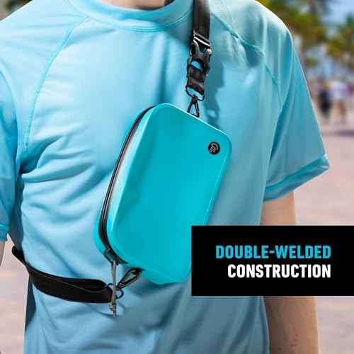 Nite Ize RunOff Waterproof Hip Pack - Beach & Hiking Essential - Bag for Phone & Travel Essentials - Crossbody Beach Tote & Travel Pouch with IP67 Rating - Blue
