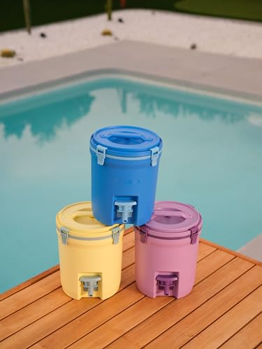 STANLEY Adventure Fast Flow Water Jug 2 Gallon Leakproof Ice Water Dispenser Insulated Beverage Cooler Easy Pour Spigot an...